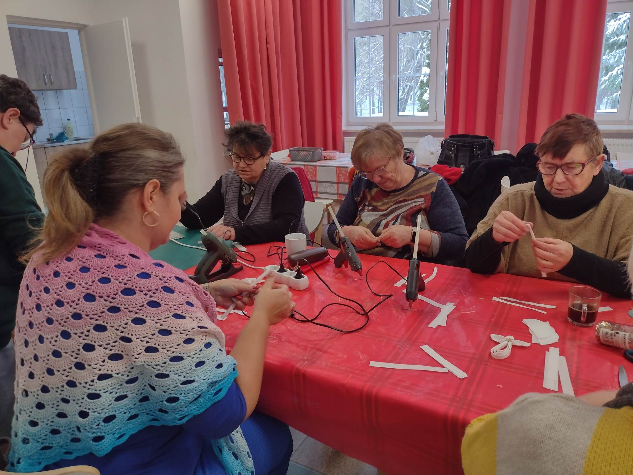 Warsztaty Tworzenia Ozdób w Majdanie Ostrowskim